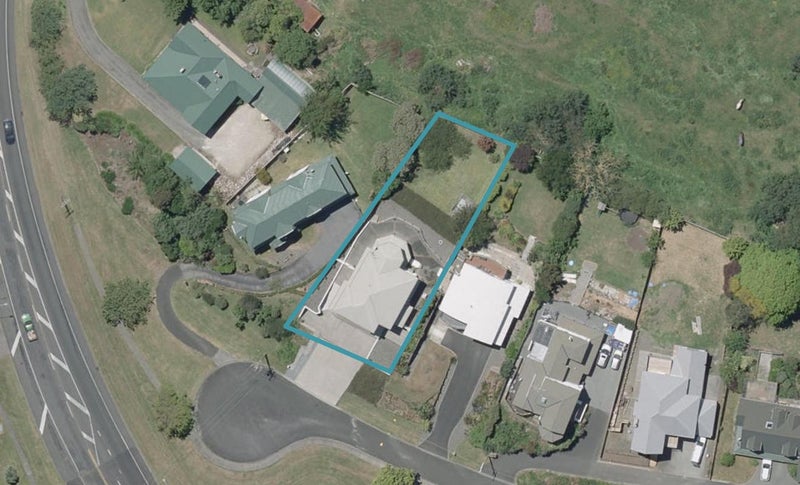 18 Babbage Place, Otamatea, Whanganui - Carousel 1