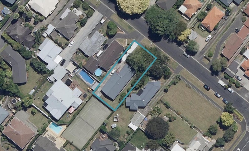 41 Casey Avenue, Fairfield, Hamilton - Carousel 1