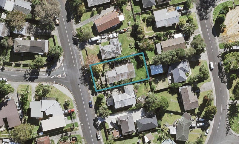 29 Bayview Road, Bayview, Auckland - Carousel 1