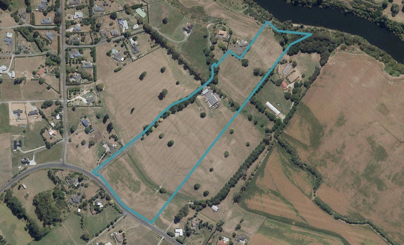 5/235 Raynes Road, Rukuhia, Hamilton - Carousel 1
