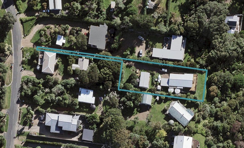 476B Sea View Road, Onetangi, Waiheke Island - Carousel 1
