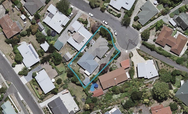 8A Shortland Place, Havelock North, Havelock North - Carousel 1