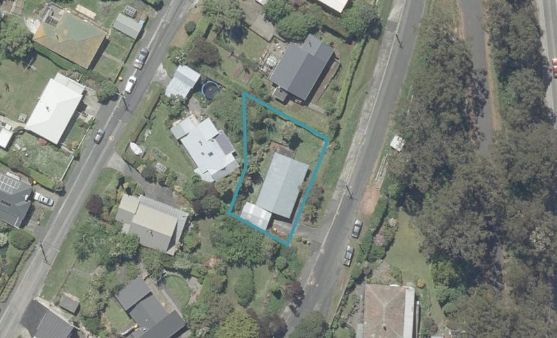 4 Kea Street, Saint Leonards, Dunedin - Carousel 1