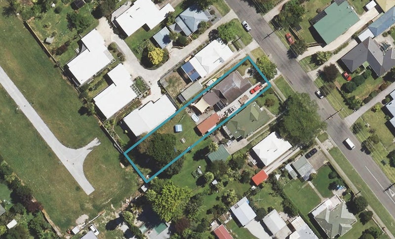 180 Russell Street, Whataupoko, Gisborne - Carousel 1