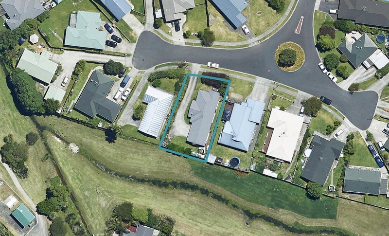 36 Aaron Place, Brookfield, Tauranga - Carousel 1
