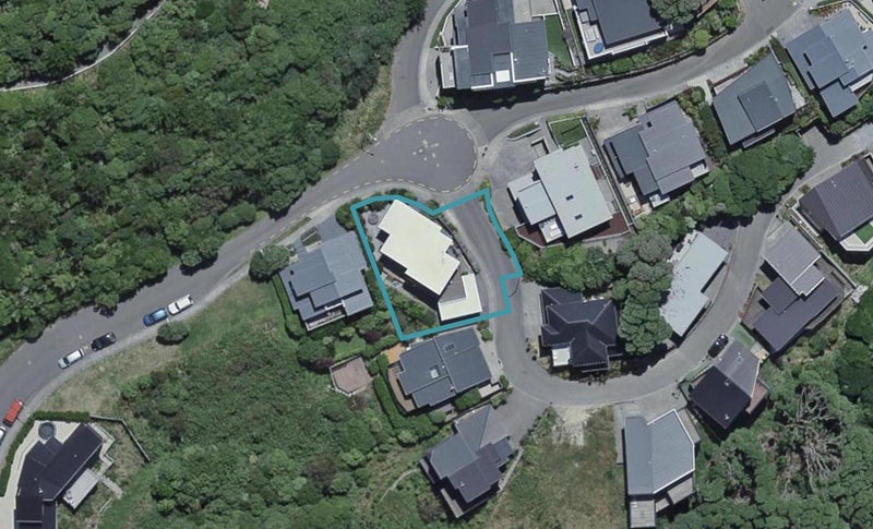2 Satchell Way, Kaiwharawhara, Wellington - Carousel 1
