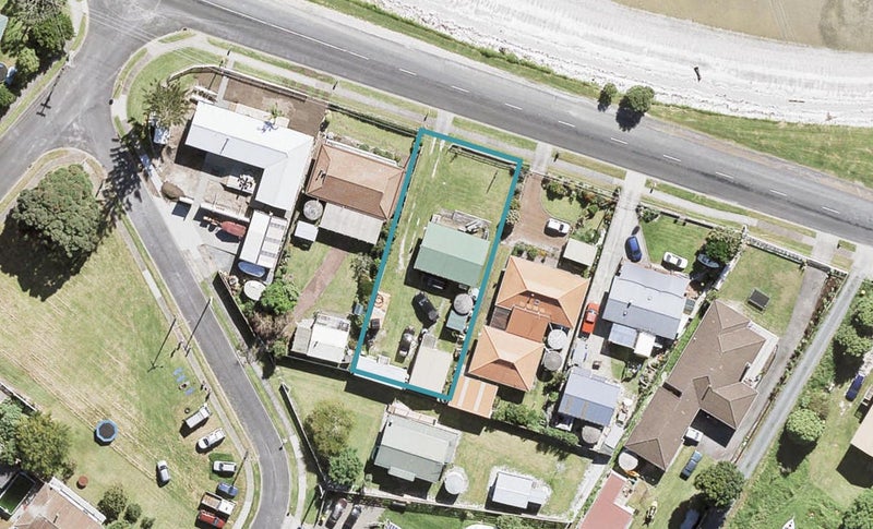 1457 Clevedon Kawakawa Road, KAWAKAWA BAY, PAPAKURA - Carousel 1