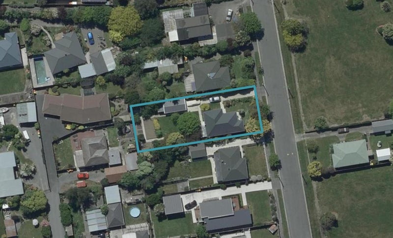 7 Moyna Avenue, Dallington, Christchurch - Carousel 1