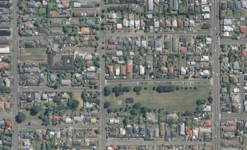 21 Lough Street, West End, Timaru - Carousel 1