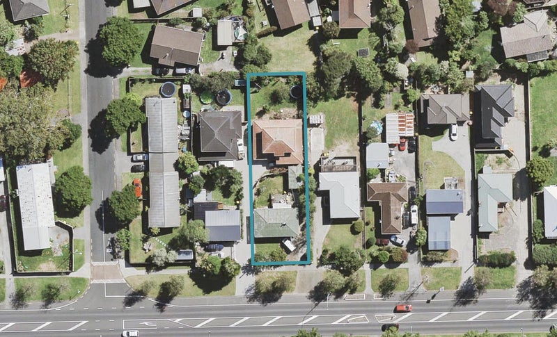 687 Swanson Road, Swanson, Auckland - Carousel 1