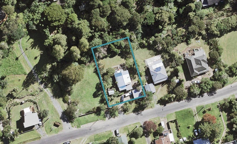 10 Western Road, Laingholm, Auckland - Carousel 1