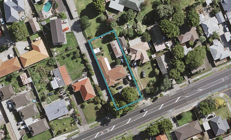 34 Alfriston Road, Manurewa East, Auckland - Carousel 1