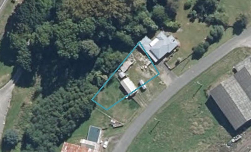 5 Kotukutuku Road, Hunterville - Carousel 1