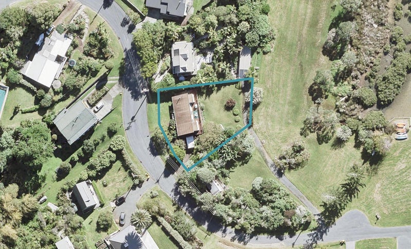 17 Martin Road, Matakana, Warkworth - Carousel 1