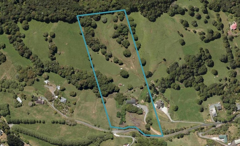 32 Pukenui Road, Maunu, Whangarei - Carousel 1