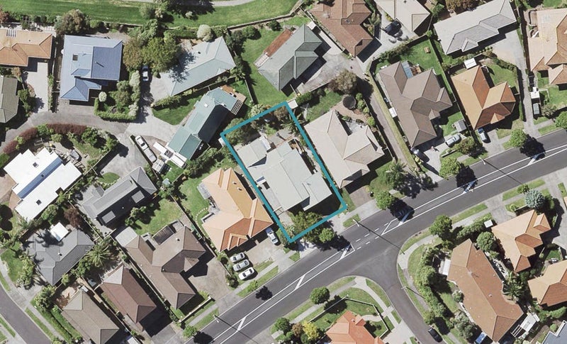55 Millhouse Drive, Northpark, Auckland - Carousel 1