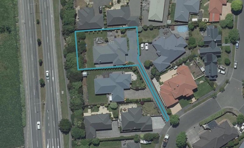 10 Baltimore Green, Shirley, Christchurch - Carousel 1