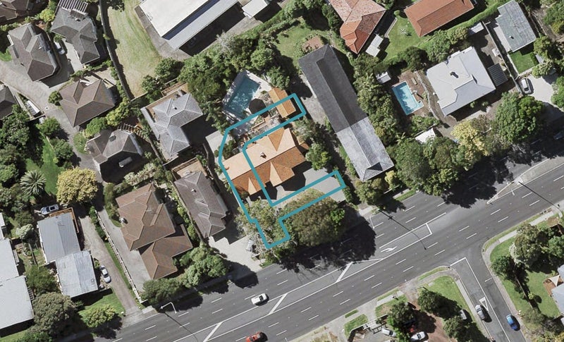 2/172 Pakuranga Road, Pakuranga, Auckland - Carousel 1