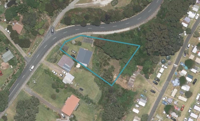 34 Wintle Street, Mangawhai Heads, Mangawhai - Carousel 1