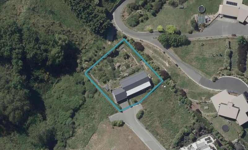 9 Rapanui Lane, Redcliffs, Christchurch - Carousel 1