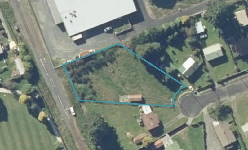 30 Dreghorn Place, Tokoroa, Tokoroa - Carousel 1