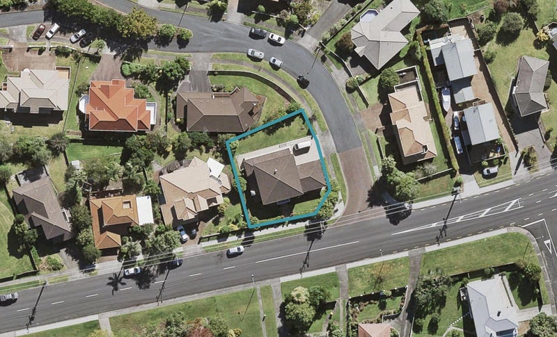 134 Coronation Road, Hillcrest, Auckland - Carousel 1