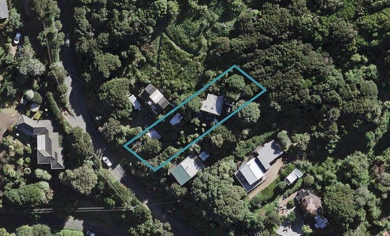 81 O'Brien Road, Omiha, Waiheke Island - Carousel 1