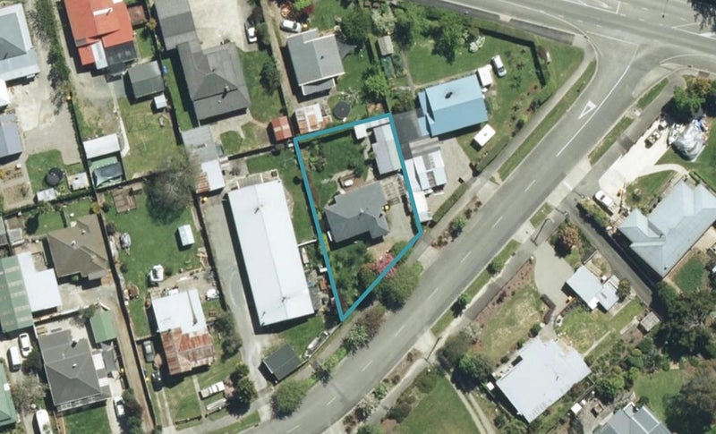 51 Arrow Street, Wakefield - Carousel 1