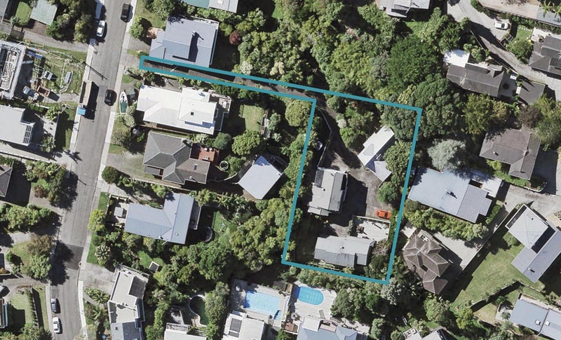 2/82 Parr Terrace, Castor Bay, Auckland - Carousel 1