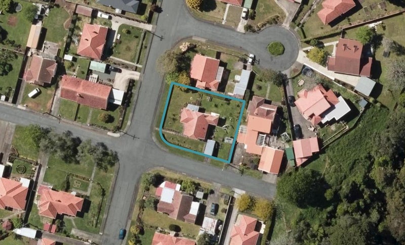 45 Lovatt Crescent, Kensington, Whangarei - Carousel 1