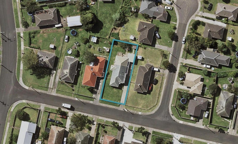 73 Franklyne Road, Otara, Auckland - Carousel 1