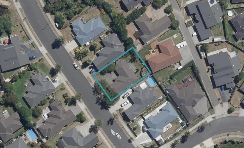 60 Barrington Drive, Huntington, Hamilton - Carousel 1