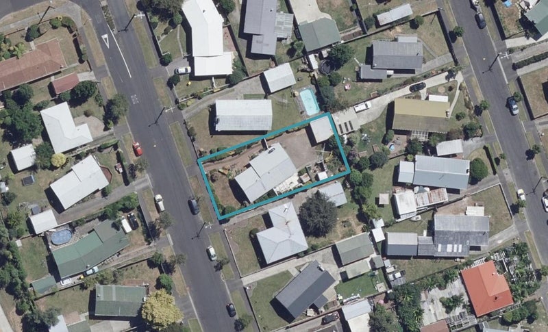 34 Fairview Street, Fairview Downs, Hamilton - Carousel 1
