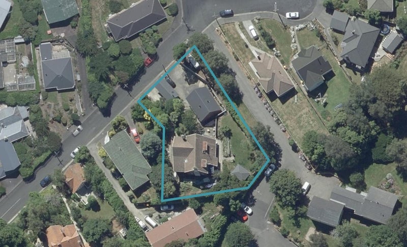 4 Cromwell Street, Wakari, Dunedin - Carousel 1