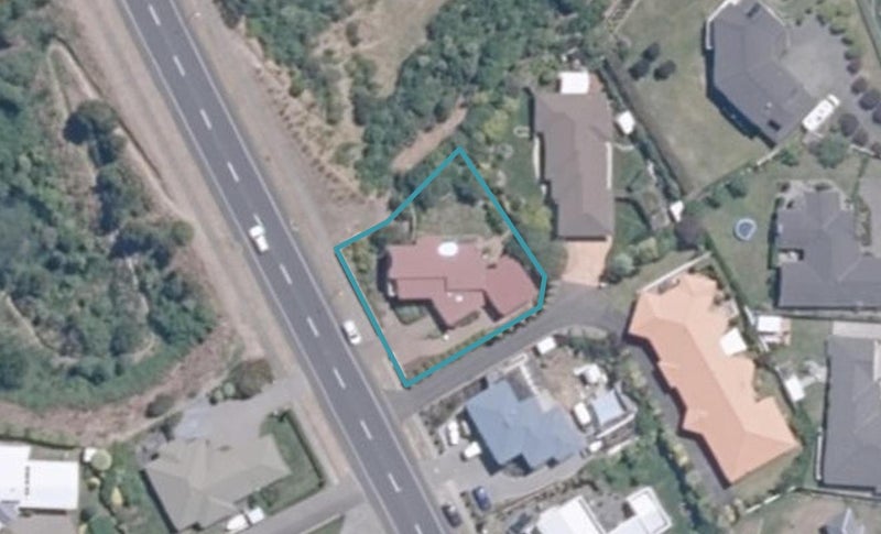 89 Arrowsmith Avenue, Waipahihi, Taupo - Carousel 1