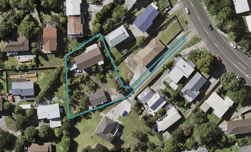87 Target Road, Totara Vale, Auckland - Carousel 1