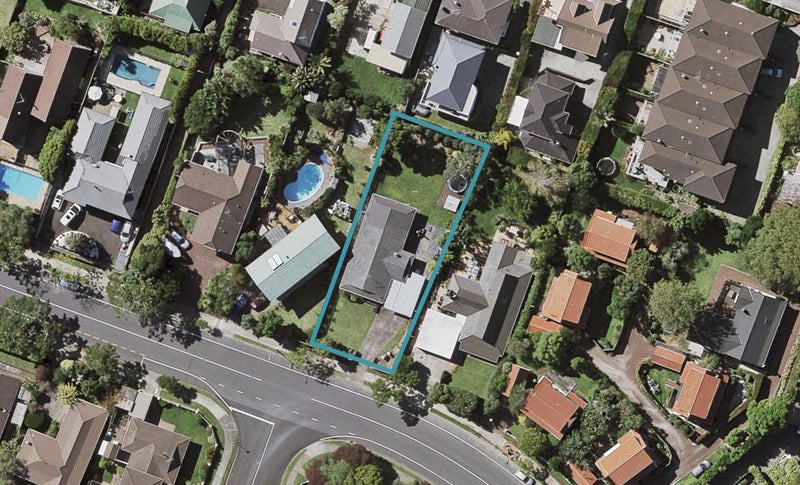 100 Norman Lesser Drive, Saint Johns, Auckland - Carousel 1