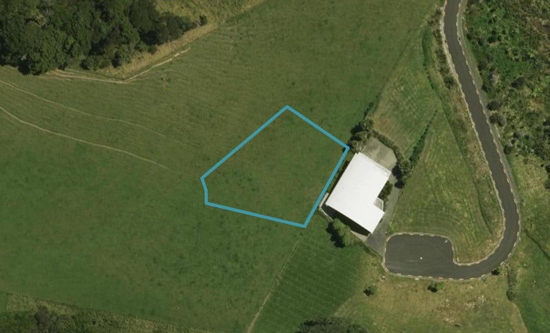 17 Starlight Place, Langs Beach, Waipu - Carousel 1