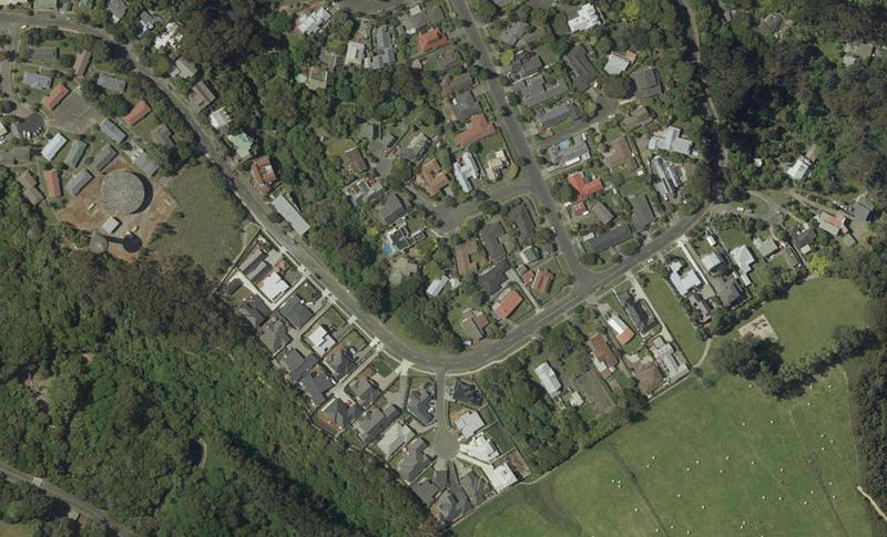 4 Hillgrove Place, Fitzherbert, Palmerston North - Carousel 1