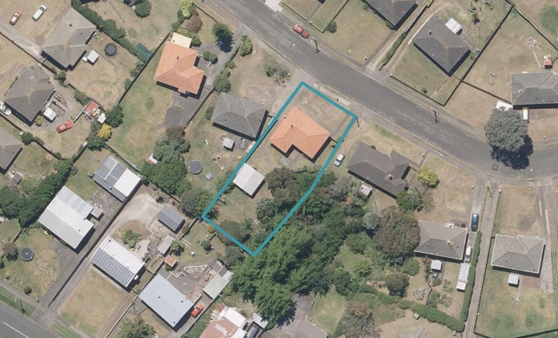25 Churchill Crescent, Tawhero, Whanganui - Carousel 1