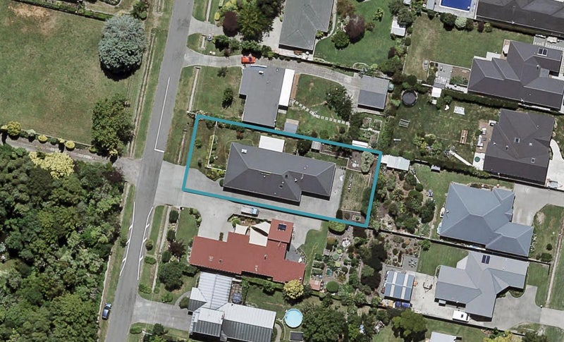 18 Jervois Road, Jervoistown, Napier - Carousel 1