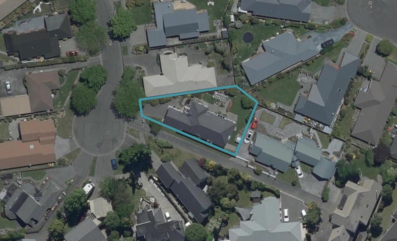 21 Brockhall Lane, Avonhead, Christchurch - Carousel 1