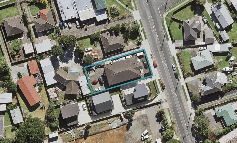 67 Robertson Road, Favona, Auckland - Carousel 1