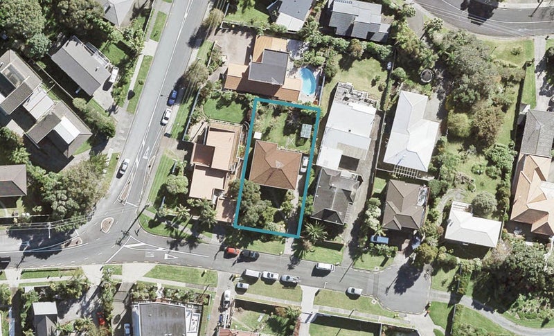26 Firth Road, Torbay, Auckland - Carousel 1