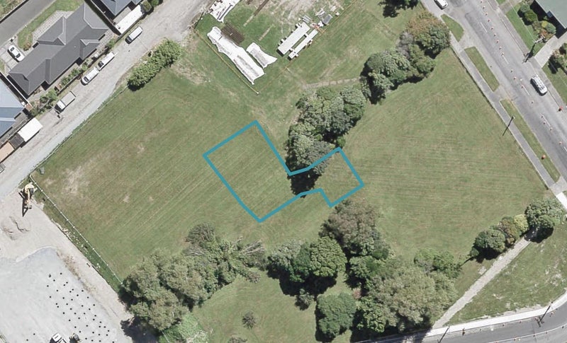 12 Martha Turnell Crescent, Manor Park, Lower Hutt - Carousel 1
