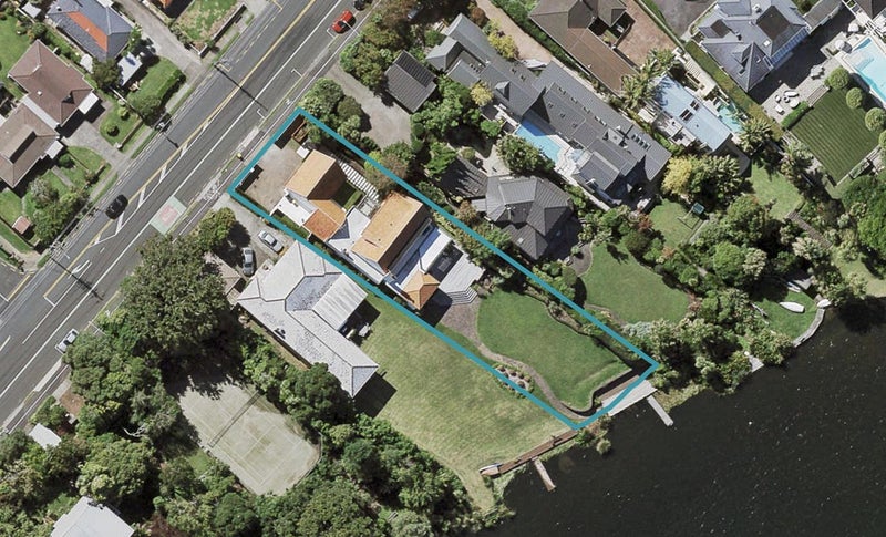 64 Shakespeare Road, Milford, Auckland - Carousel 1