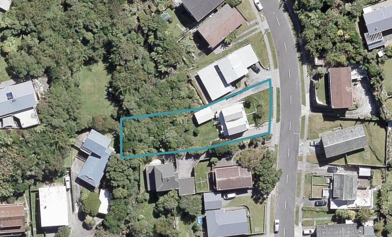 2/30 Cypress Drive, Maungaraki, Lower Hutt - Carousel 1
