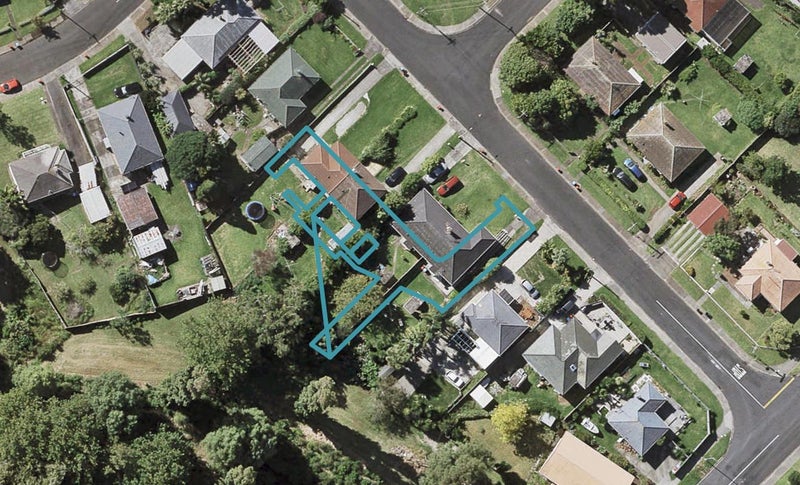 2/30 Alamein Road, Panmure, Auckland - Carousel 1