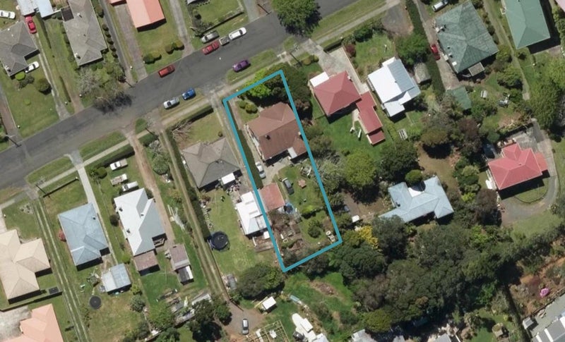 15 Puriri Street, Kamo, Whangarei - Carousel 1