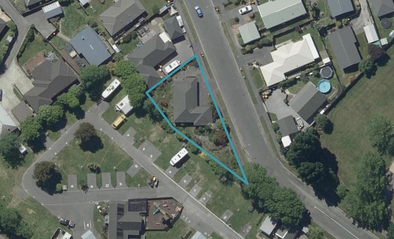 125 Bayswater Crescent, Bromley, Christchurch - Carousel 1